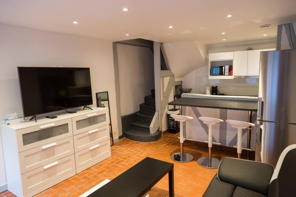 Maison De Ville Calme Rouen St.Paul 2Ch Proche Chu Екстериор снимка
